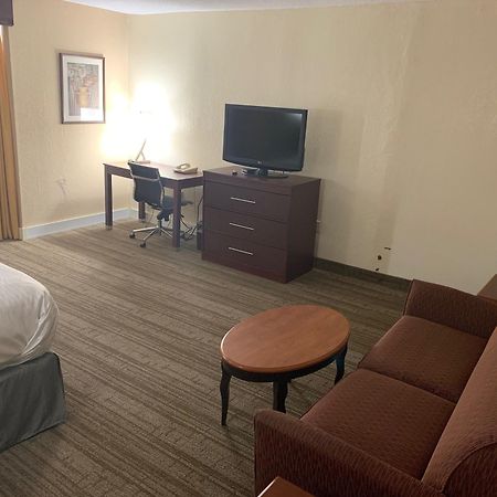 George Washington Hotel Busch Gardens ويليامزبرغ المظهر الخارجي الصورة
