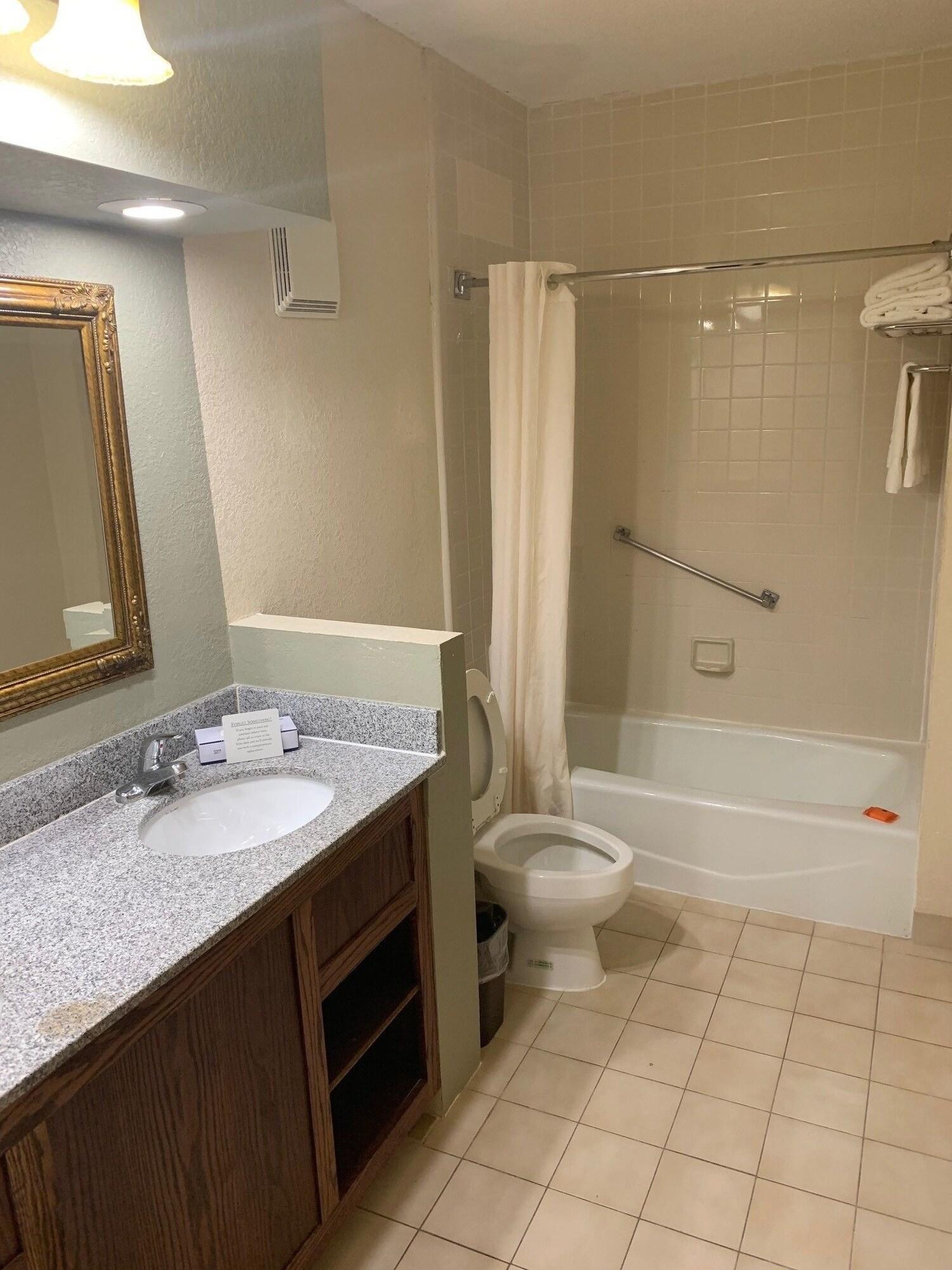 George Washington Hotel Busch Gardens ويليامزبرغ المظهر الخارجي الصورة