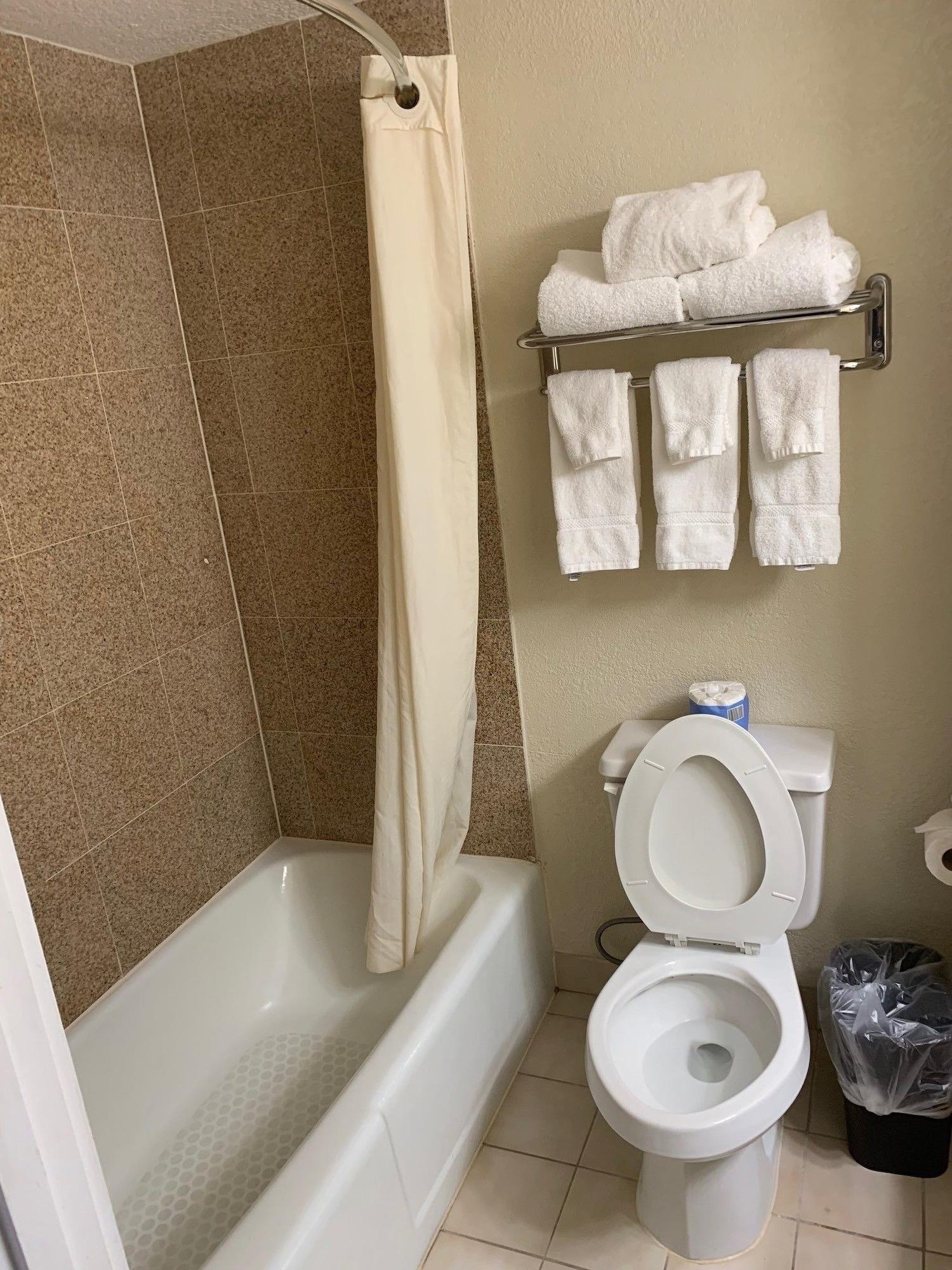 George Washington Hotel Busch Gardens ويليامزبرغ المظهر الخارجي الصورة