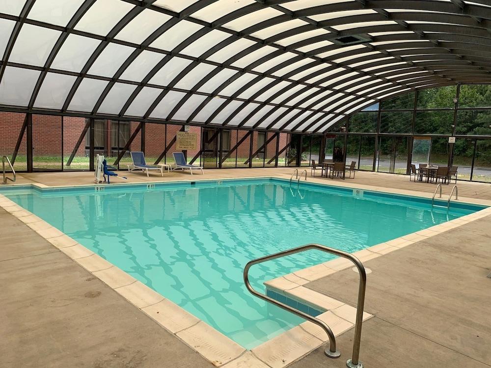 George Washington Hotel Busch Gardens ويليامزبرغ المظهر الخارجي الصورة