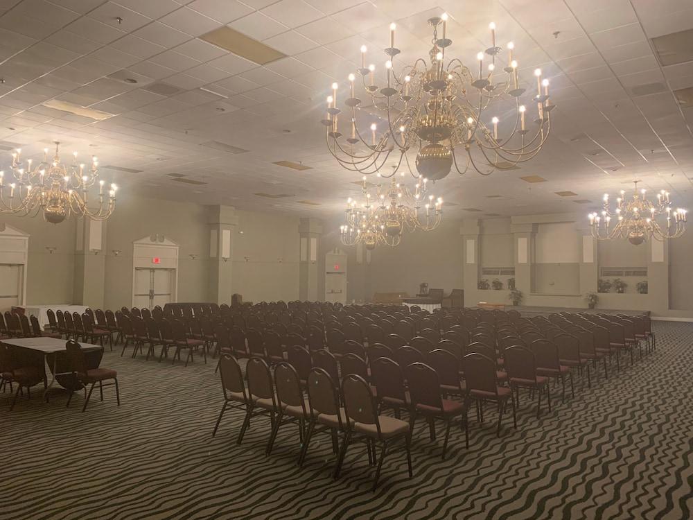 George Washington Hotel Busch Gardens ويليامزبرغ المظهر الخارجي الصورة