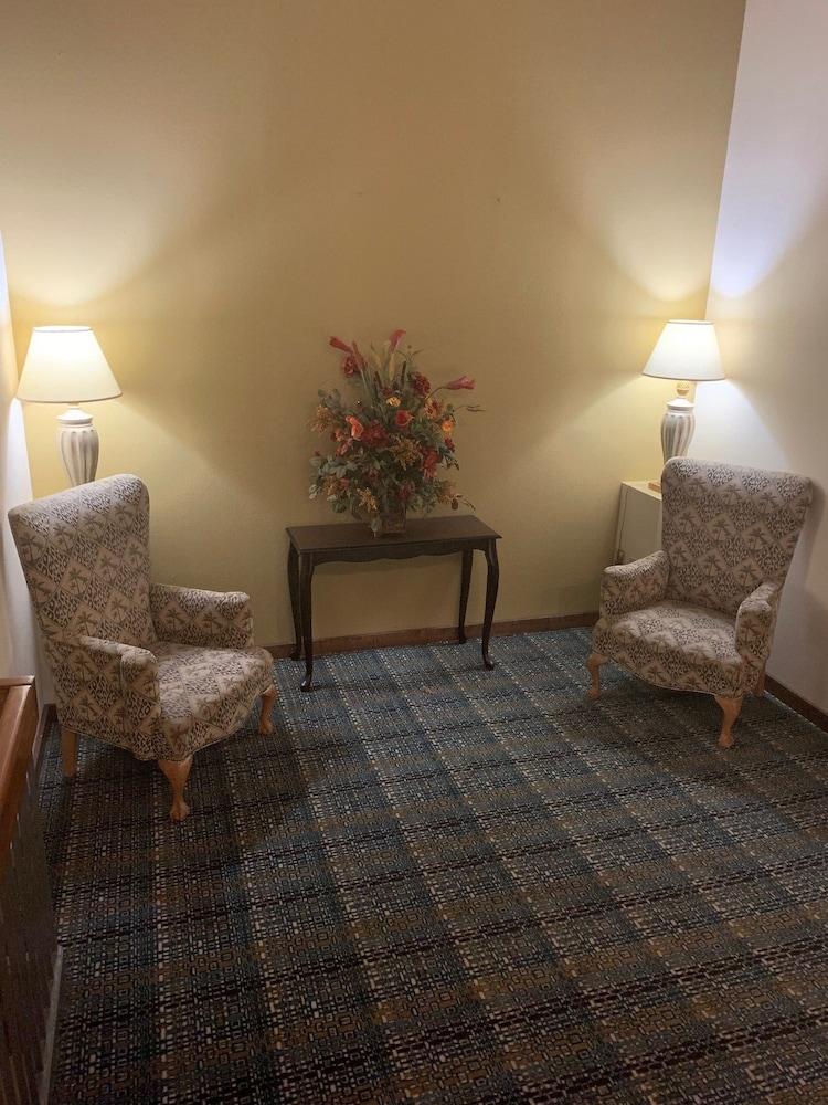 George Washington Hotel Busch Gardens ويليامزبرغ المظهر الخارجي الصورة
